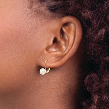 14K Yellow Gold 6-7mm White Round Saltwater Akoya Cultured Pearl
Leverback Earrings