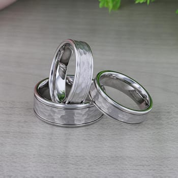 THORNTON Hammered Finish White Tungsten Carbide Wedding Band with Offset
Grooves/Polished Edges 6mm