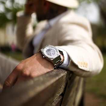 Thomas Earnshaw Discovery Drake Skeleton Automatic