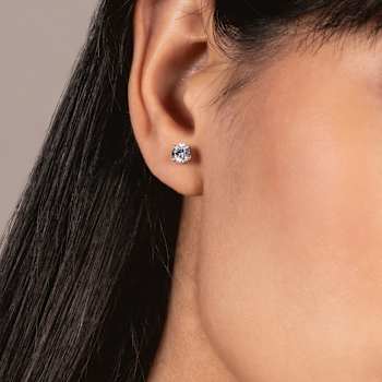 White Cubic Zirconia 14k White Gold Studs With Velvet Gift Box 1.00ctw