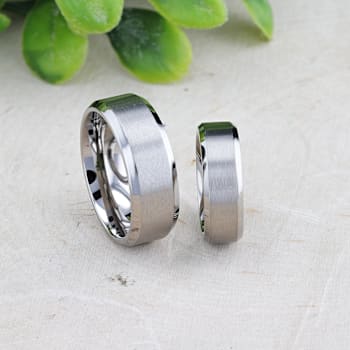 SHIRE Titanium Brushed Center Men’s Flat Wedding Ring with Polished
Beveled Edges 8mm