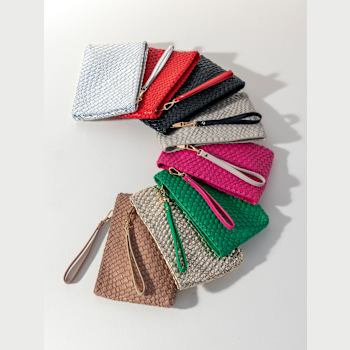 Shiraleah Blythe Zip Wristlet, Red