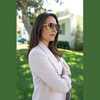 Altachè 14K Yellow Gold Over Stainless Steel Knot Eyewear Charm