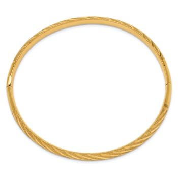 14k Yellow Gold 6.2mm Textured and Diamond-Cut Twisted Laser Design
Hinged Bangle