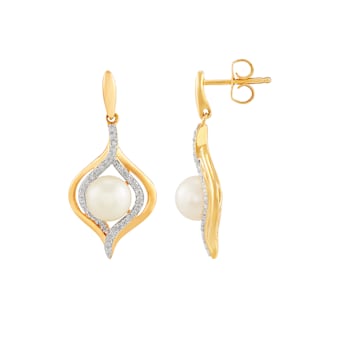 6.5-7mm Round White Freshwater Pearl with 0.19ctw Diamond 14K Yellow
Gold Drop Earrings