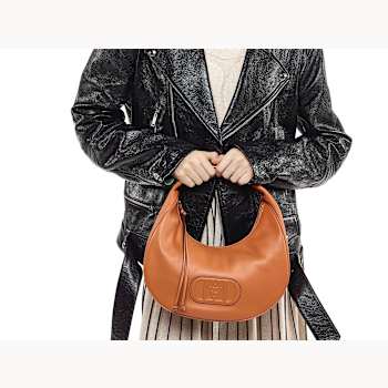 MCM Medium Mode Travia Hobo in Spanish Cognac Nappa Leather Handbag