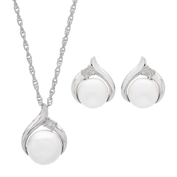 White Freshwater Pearl with Diamond Accents Sterling Silver Earrings and
Pendant Jewelry Set