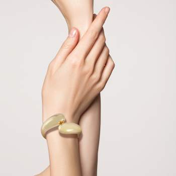 Rachel Zoe Bold Polished Bypass Bangle in Gold Tone