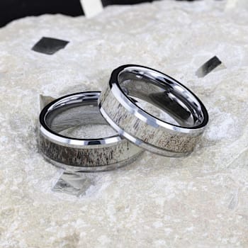BUCK Polished Beveled Tungsten Carbide Men's Wedding Band with Ombre
Deer Antler Inlay 8mm