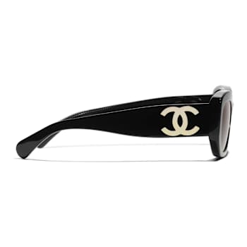 Chanel Black Frame "CC" Logo / Brown Lenses Sunglasses