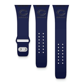 Gametime Chicago Bears Navy Debossed Silicone Apple Watch Band (42/44mm
M/L). Watch not included.
