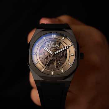 Thomas Earnshaw Discovery Drake Skeleton Gray Dial Black Stainless Steel
Band Automatic Watch