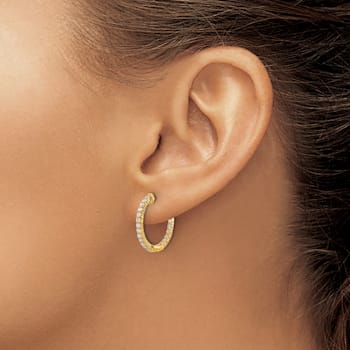 14K Yellow Gold Oro Spotlight Lab Grown Diamond SI+, H+, In and Out
Hinged Hoop Earrings