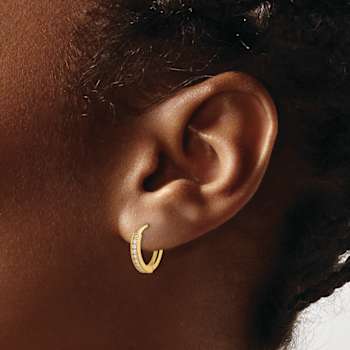 14k Yellow Gold Polished and Textured Cubic Zirconia 1/2" Hinged
Huggie Hoop Earrings