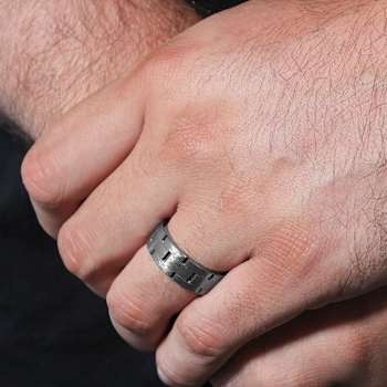 Robert Alton Men's Brick Pattern 8mm Band Ring In Tungsten