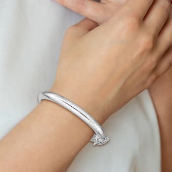 Rhodium Over Sterling Silver Polished and Diamond-cut 5mm with Safety
Hinged Children's Bangle