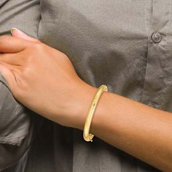 14k Yellow Gold 4.75mm Hammered Children's Hinged Bangle