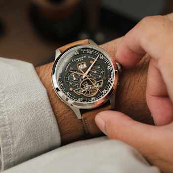 Thomas Earnshaw Baron Grand Date Calendar Open Heart Automatic