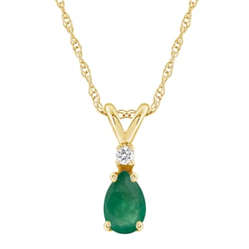 7x5mm Pear Shape Emerald with Diamond Accent 14k Yellow Gold Pendant
With Chain