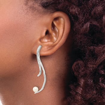 Sterling Silver Polished and Hammered Freshwater Cultured Pearl Post
Dangle Earrings