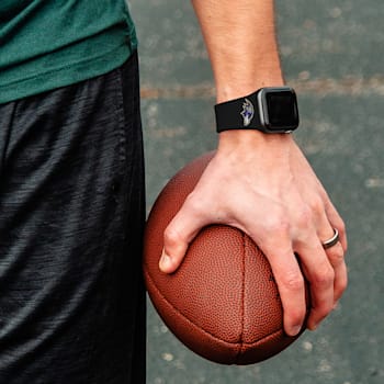 Gametime Baltimore Ravens Black Silicone Band fits Apple Watch (38/40mm
M/L). Watch not included.