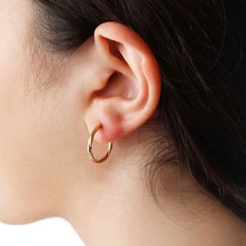 14K Yellow Gold 3/4" Twisted Round Hoop Earrings