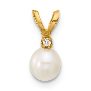 14k Yellow Gold 4-5mm White Near Round Freshwater Cultured Pearl and
Cubic Zirconia Pendant