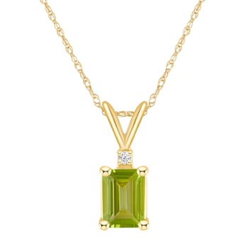 7x5mm Emerald Cut Peridot with Diamond Accent 14k Yellow Gold Pendant
With Chain