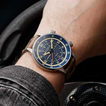 Cadola Rally Timer Blue Dial White Bezel Tan Stainless Steel Band
Automatic Watch