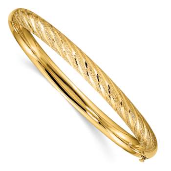 14k Yellow Gold 6.2mm Textured and Diamond-Cut Twisted Laser Design
Hinged Bangle