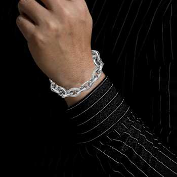 CZ Pave Link Bracelet In White Rhodium Over Brass