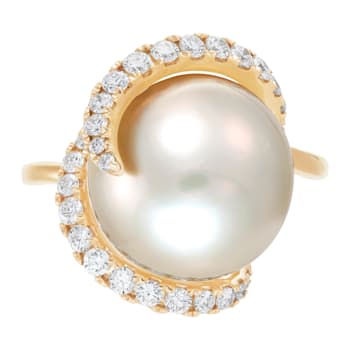 13-14mm Round White Freshwater Pearl with 0.48ctw Diamond 14K Yellow
Gold Ring