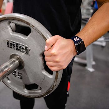 Gametime New York Giants Navy Silicone Band fits Apple Watch (38/40mm
M/L). Watch not included.