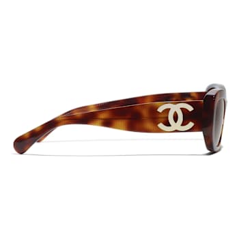 Chanel Havana Brown Frame "CC" Logo / Gray Brown Lenses Sunglasses