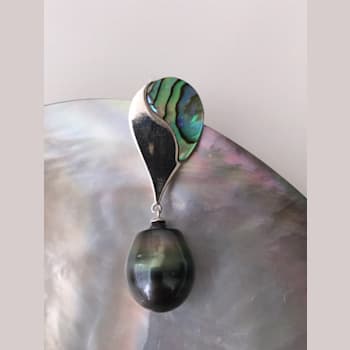 Sumptuous Natural Color 12mm Tahitian Cultured Pearl Pendant with
Abalone Mother of Pearl