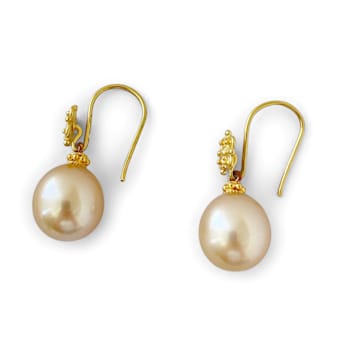 Rare Flawless 11mm Drop Golden South Sea Cultured Pearl 18K Yellow Gold
Bali Style Earrings