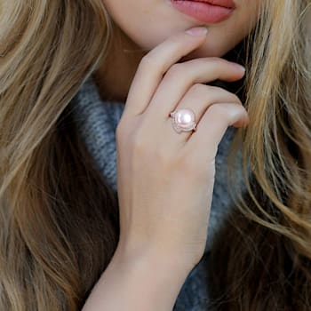 10.5 0 11MM Freshwater Cultured Pearl and 1 1/10 Cubic Zirconia
Geometric Ring in Sterling Silver