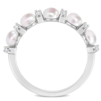 3.5-4MM Freshwater Cultured Pearl and 1/8 CT TGW White Topaz Semi
Eternity Ring in Sterling Silver