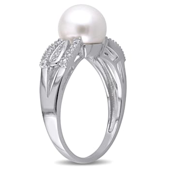9-9.5MM Freshwater Cultured Pearl and Diamond Split Shank Ring in
Sterling Silver