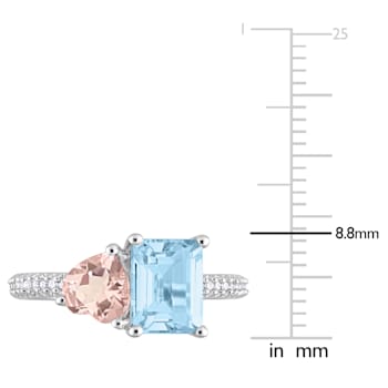 2 5/8 CT TGW Sky Blue Topaz and Morganite with 1/10 CT TW Diamond Toi et
Moi Ring in Sterling Silver