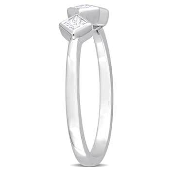 1/4 CT TW Diamond 3-Stone Ring in 14K White Gold