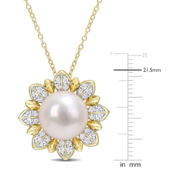 8.5-9MM Freshwater Cultured Pearl and 1 CT TGW White Topaz Pendant in
Yellow Sterling Silver