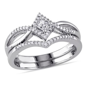 1/4 CT TW Princess Cut Diamond Split Shank Bridal Set in Sterling Silver