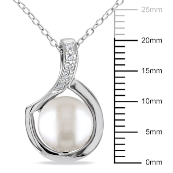9-9.5MM Freshwater Cultured Pearl and Diamond Pendant with Chain in
Sterling Silver