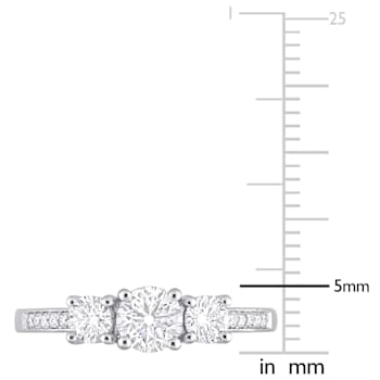 1 CT TW Diamond 3-Stone Engagement Ring in Platinum