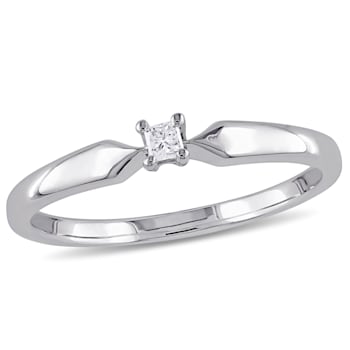 0.05 CT TW Princess Cut Diamond Solitaire Ring in Sterling Silver