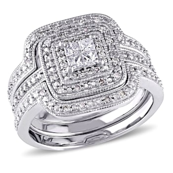 3/8 CT TW Round and Princess Cut Diamond Quad Halo Bridal Set in
Sterling Silver