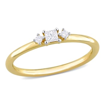 1/6 CT TW Diamond Ring in 14K Yellow Gold