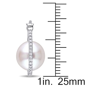 9.5-10MM Freshwater Cultured Pearl and 1/7 CT TW Diamond Hoop Earrings
in 10K White Gold