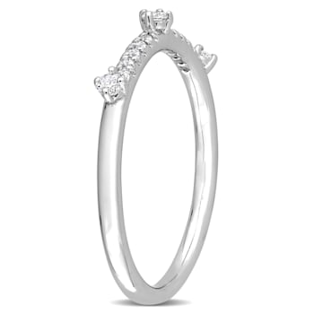 1/7 CT TGW Lab Grown Diamond Anniversary Style Band Ring in Platinum
Plated Sterling Silver